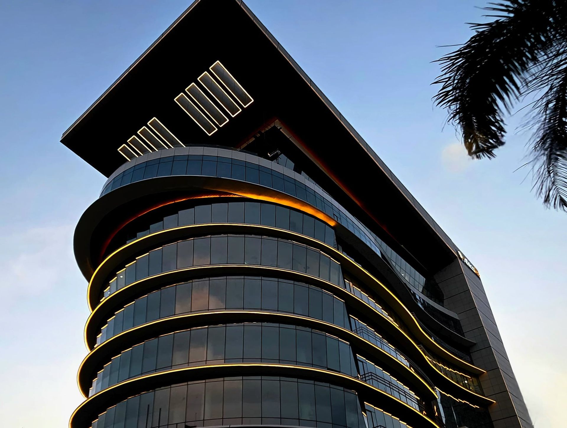 Africa Reinsurance HQ, Abuja, façade detail